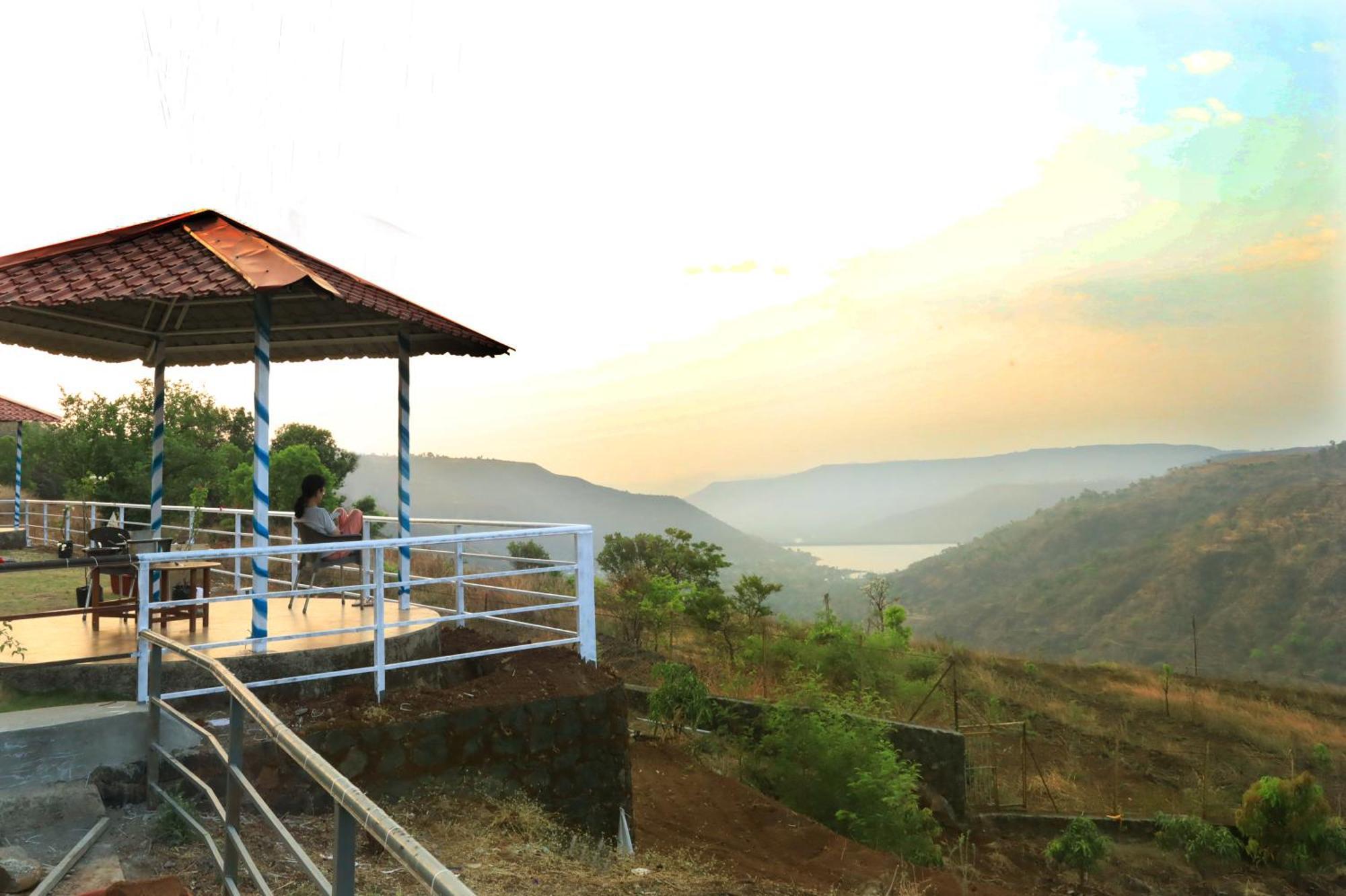 Trattino Resorts Panchgani Esterno foto